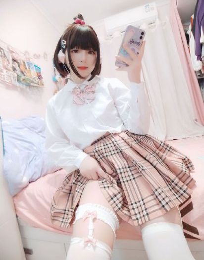 欧美三角连衣上衣_BD韩语免费高清观看