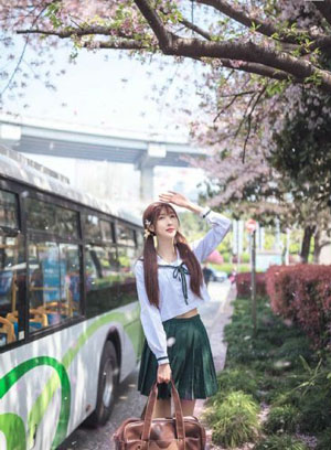 欧美女装测评现场试穿_1080P动漫在线观看