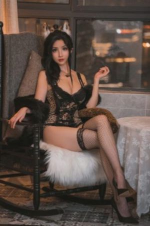 欧美腰臀比例照片_高清免费在线观看