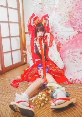 欧美少女头像戴帽子_HD动漫在线观看